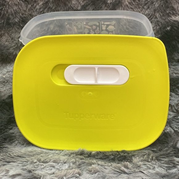 Tupperware Fridge Smart Container - Small Deep - Picture 11 of 16